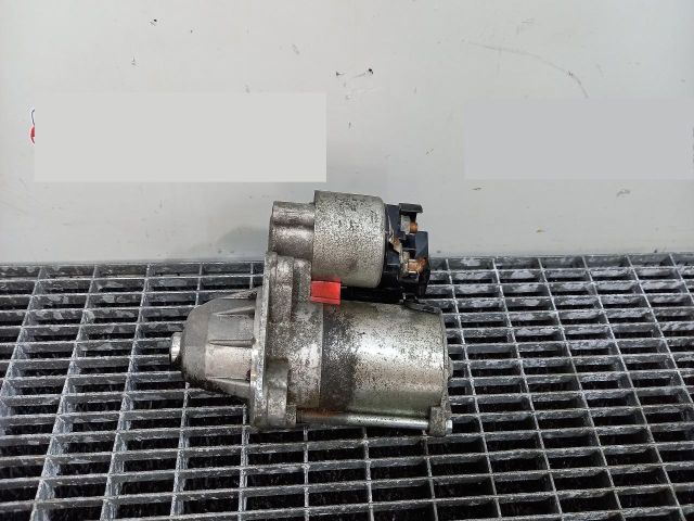 bontott FORD C-MAX II Önindító