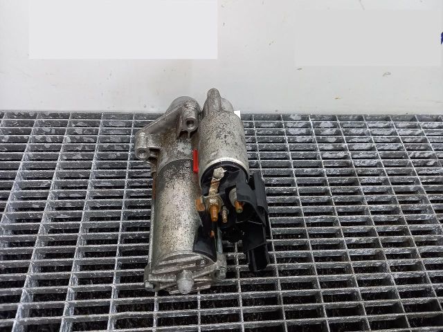 bontott FORD C-MAX II Önindító