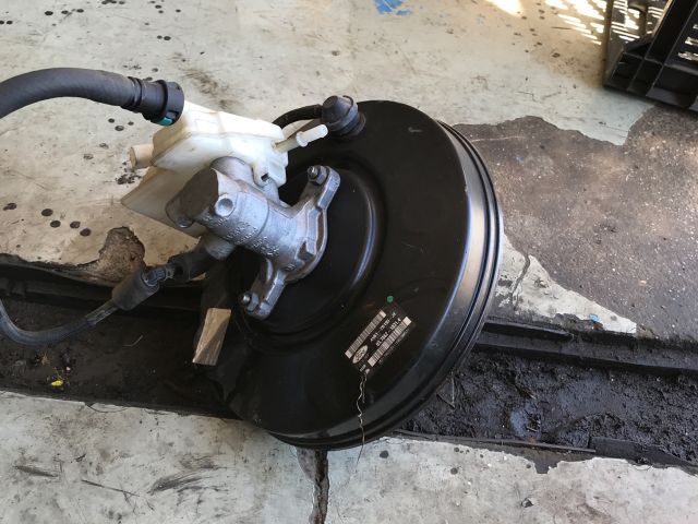 bontott FORD C-MAX II Fékrásegítő