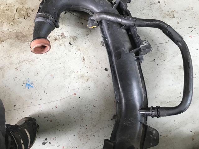 bontott FORD C-MAX II Turbócső