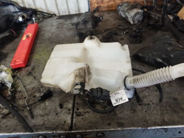 bontott FORD C-MAX II Ablakmosó Tartály