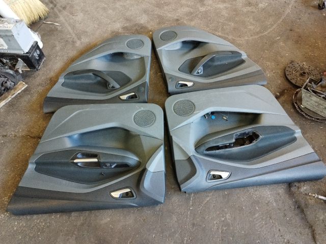 bontott FORD C-MAX II Ajtó Kárpit Szett