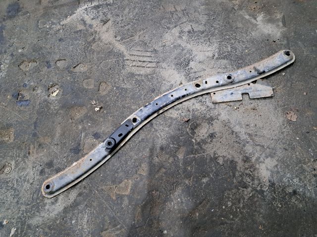 bontott FORD C-MAX II Alsó Kereszttartó