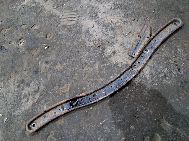 bontott FORD C-MAX II Alsó Kereszttartó