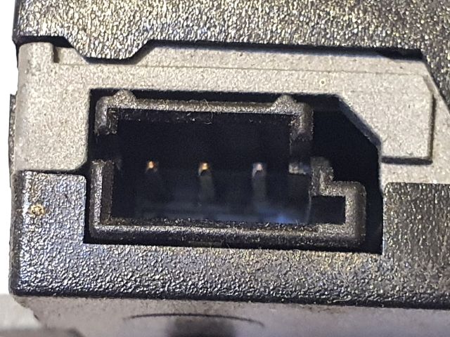 bontott FORD C-MAX II Antenna Erősítő