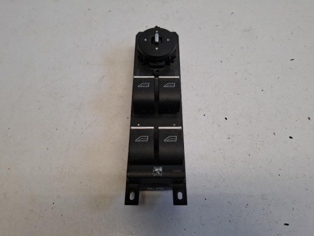 bontott FORD C-MAX II Bal első Ablakemelő Kapcsoló