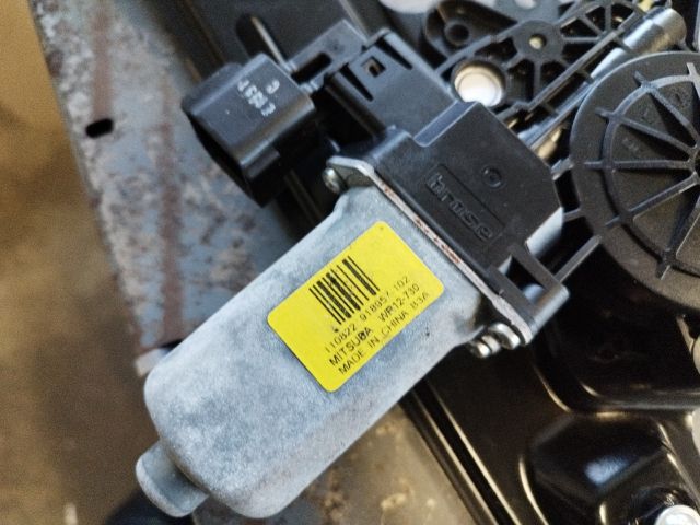 bontott FORD C-MAX II Bal első Ablakemelő Szerkezet (Elektromos)