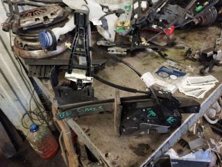 bontott FORD C-MAX II Bal első Ajtózár