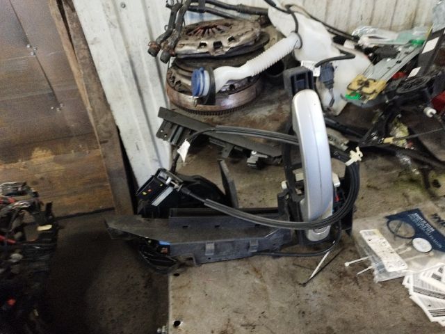 bontott FORD C-MAX II Bal első Ajtózár