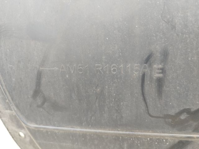 bontott FORD C-MAX II Bal első Dobbetét (Kerékjárati, Műanyag)