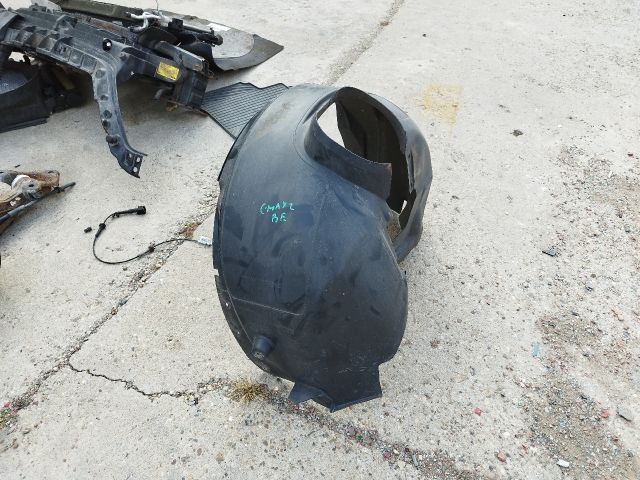 bontott FORD C-MAX II Bal első Dobbetét (Kerékjárati, Műanyag)