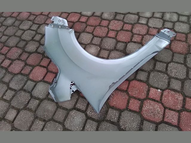 bontott FORD C-MAX II Bal első Sárvédő