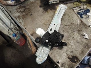 bontott FORD C-MAX II Bal hátsó Ablakemelő Szerkezet (Elektromos)