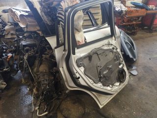 bontott FORD C-MAX II Bal hátsó Ajtó (Üres lemez)