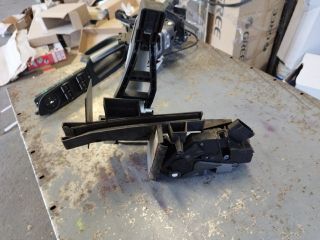 bontott FORD C-MAX II Bal hátsó Ajtózár