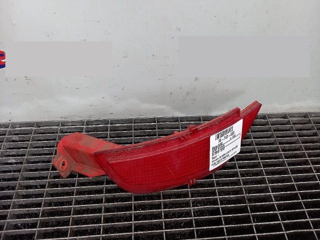 bontott FORD C-MAX II Bal Hátsó Lámpa