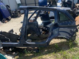 bontott FORD C-MAX II Bal hátsó Sárvédő