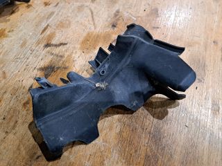 bontott FORD C-MAX II Bal Hűtő Légterelő