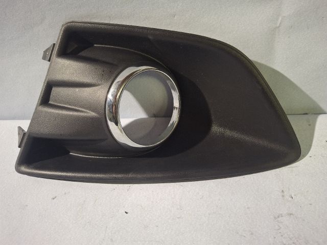 bontott FORD C-MAX II Bal Ködfényszóró Lámpakeret