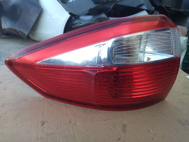 bontott FORD C-MAX II Bal Külső Hátsó Lámpa