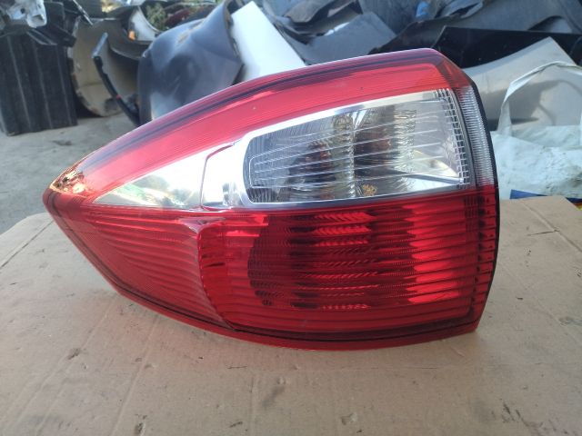 bontott FORD C-MAX II Bal Külső Hátsó Lámpa