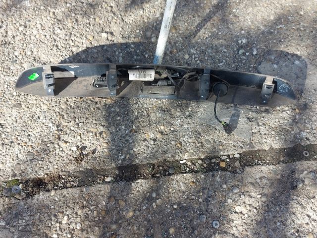 bontott FORD C-MAX II Csomagtérajtó Díszléc