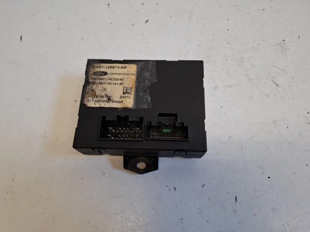 bontott FORD C-MAX II Csomagtérajtó Motor Elektronika