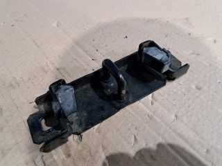 bontott FORD C-MAX II Csomagtérajtó Ütköző