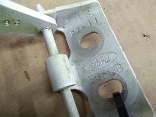 bontott FORD C-MAX II Csomagtérajtó Zsanér