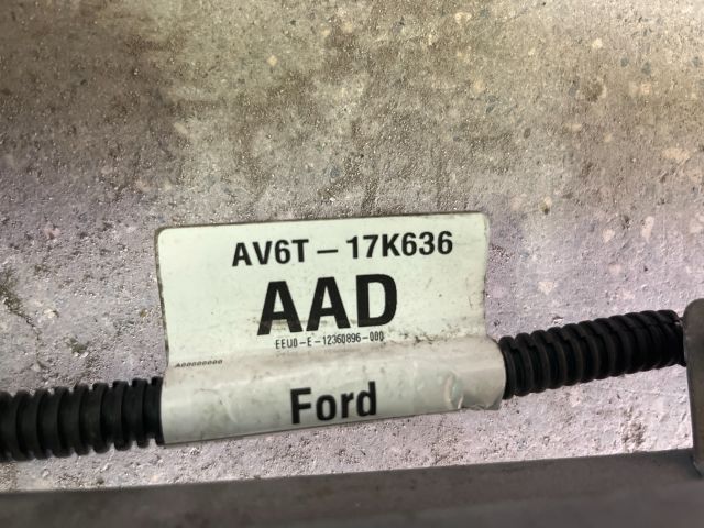 bontott FORD C-MAX II Első Ablaktörlő Szerkezet Motorral