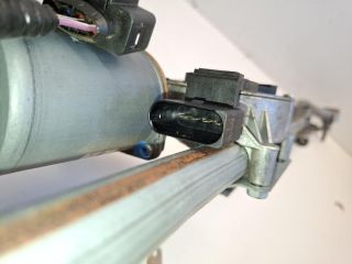 bontott FORD C-MAX II Első Ablaktörlő Szerkezet Motorral