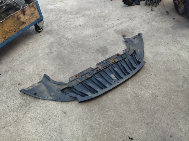 bontott FORD C-MAX II Első Koptató