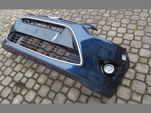 bontott FORD C-MAX II Első Lökhárító (Részeivel)