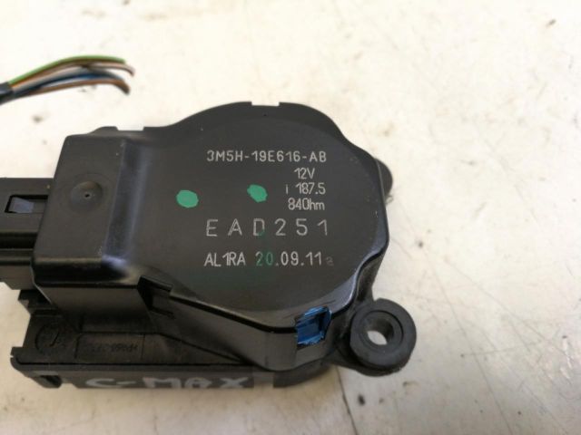 bontott FORD C-MAX II Fűtés Állító Motor