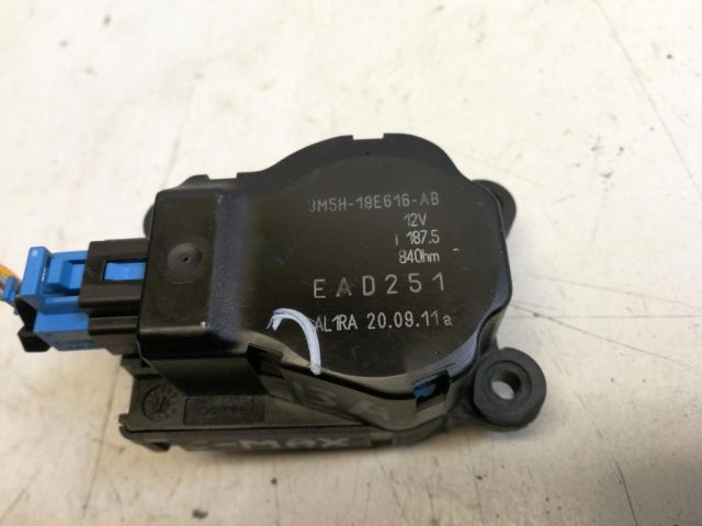 bontott FORD C-MAX II Fűtés Állító Motor