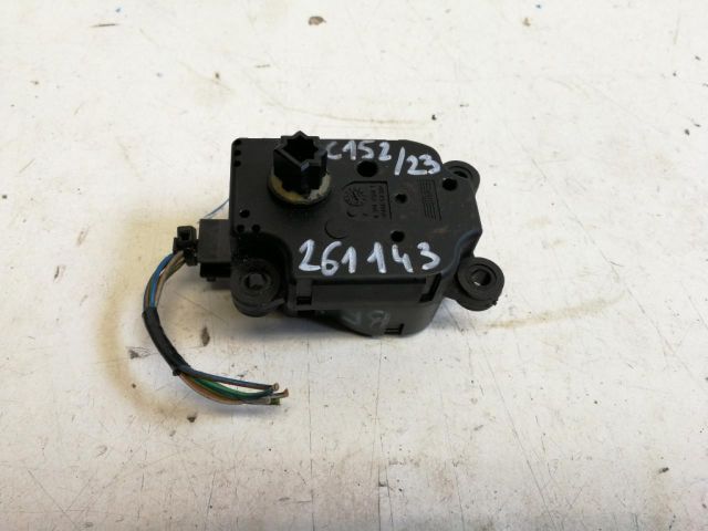 bontott FORD C-MAX II Fűtés Állító Motor