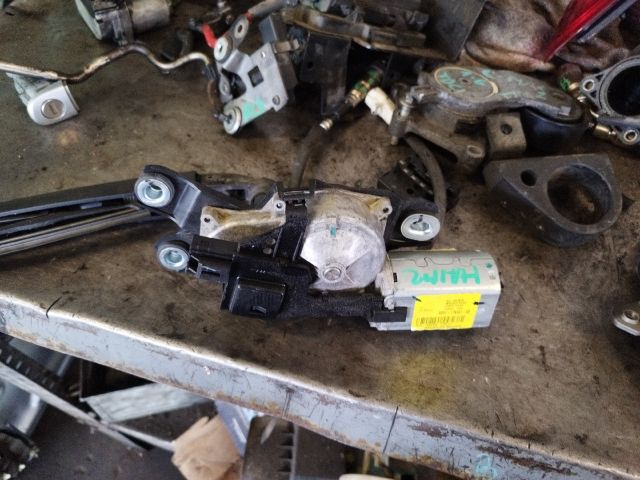 bontott FORD C-MAX II Hátsó Ablaktörlő Motor