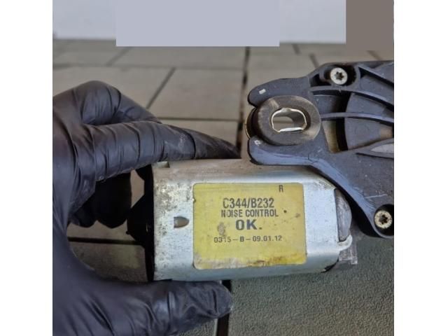 bontott FORD C-MAX II Hátsó Ablaktörlő Motor