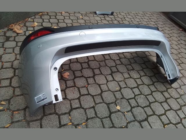 bontott FORD C-MAX II Hátsó Lökhárító (Részeivel)