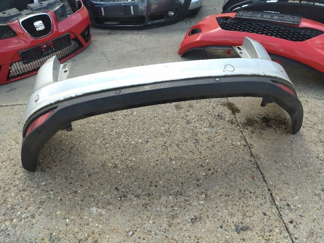 bontott FORD C-MAX II Hátsó Lökhárító (Részeivel)