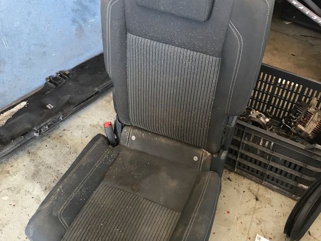 bontott FORD C-MAX II Hátsó Ülés Szett