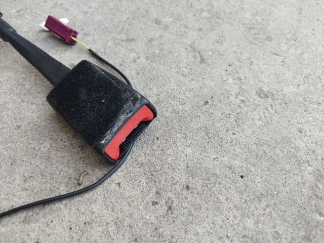 bontott FORD C-MAX II Jobb első Biztonsági Öv Csat