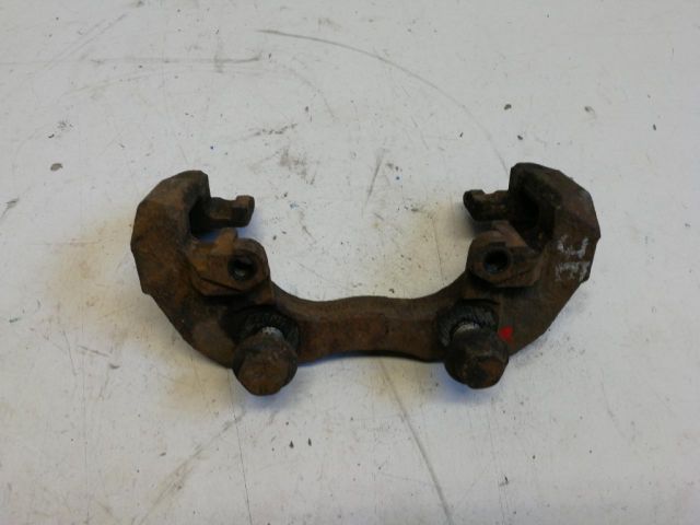 bontott FORD C-MAX II Jobb első Féltengely Tartó