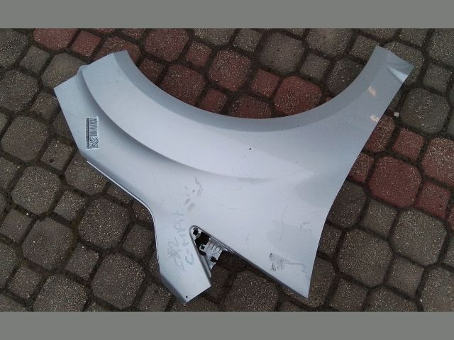 bontott FORD C-MAX II Jobb első Sárvédő