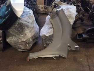 bontott FORD C-MAX II Jobb első Sárvédő