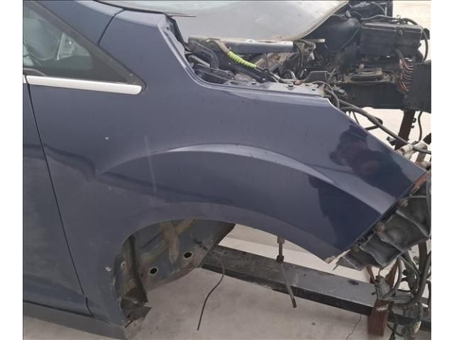 bontott FORD C-MAX II Jobb első Sárvédő