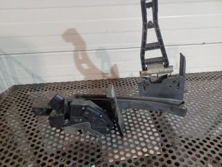 bontott FORD C-MAX II Jobb első Zsanér