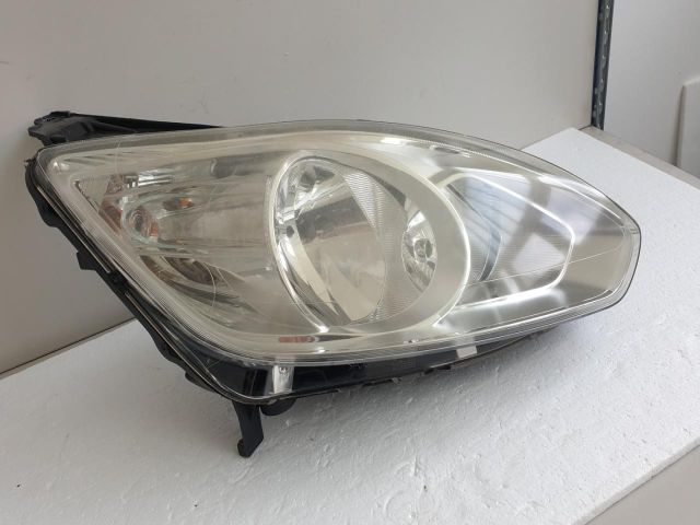 bontott FORD C-MAX II Jobb Fényszóró