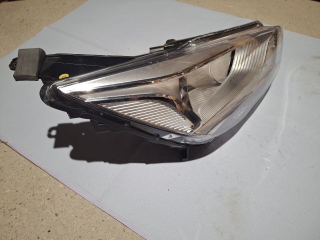 bontott FORD C-MAX II Jobb Fényszóró