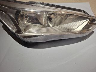 bontott FORD C-MAX II Jobb Fényszóró